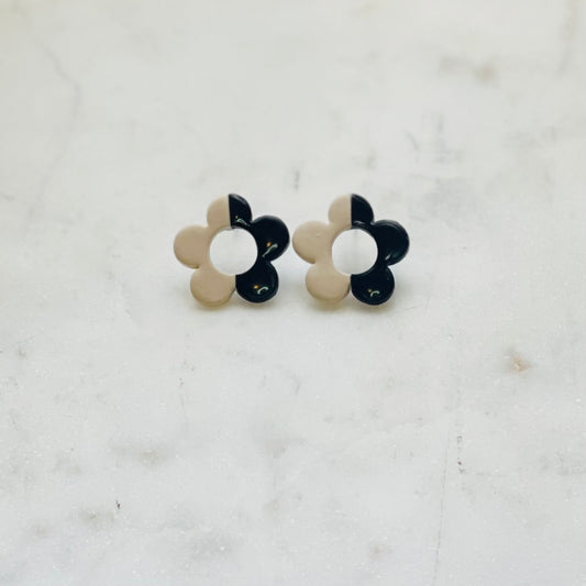 Black & Cream Flower